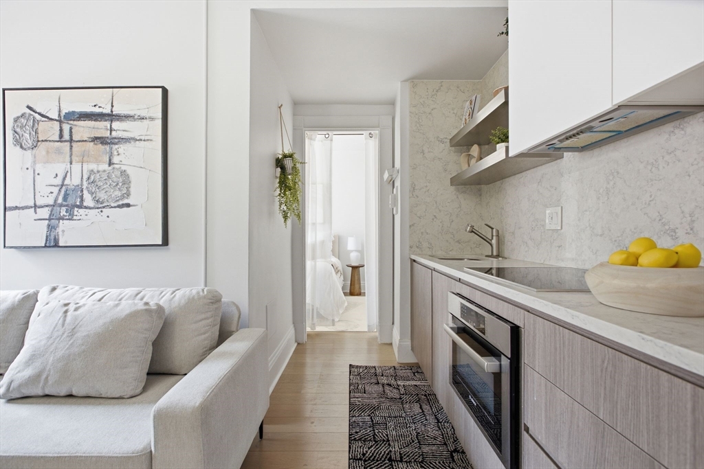 21 Beacon St # 11L