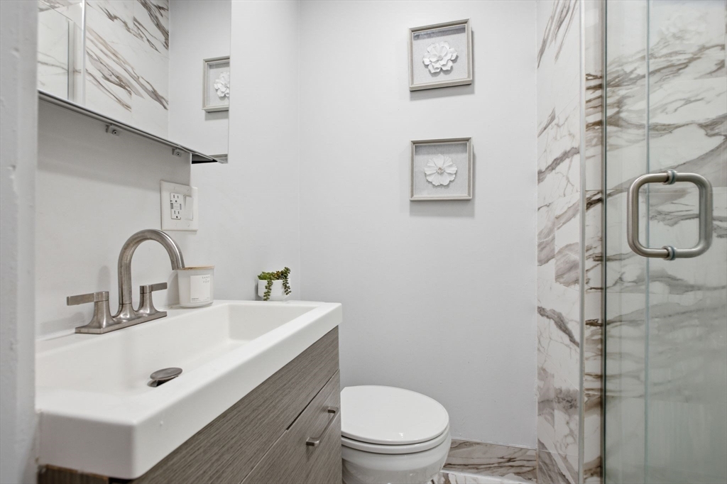 21 Beacon St # 11L