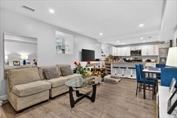 1684 N. Shore Rd