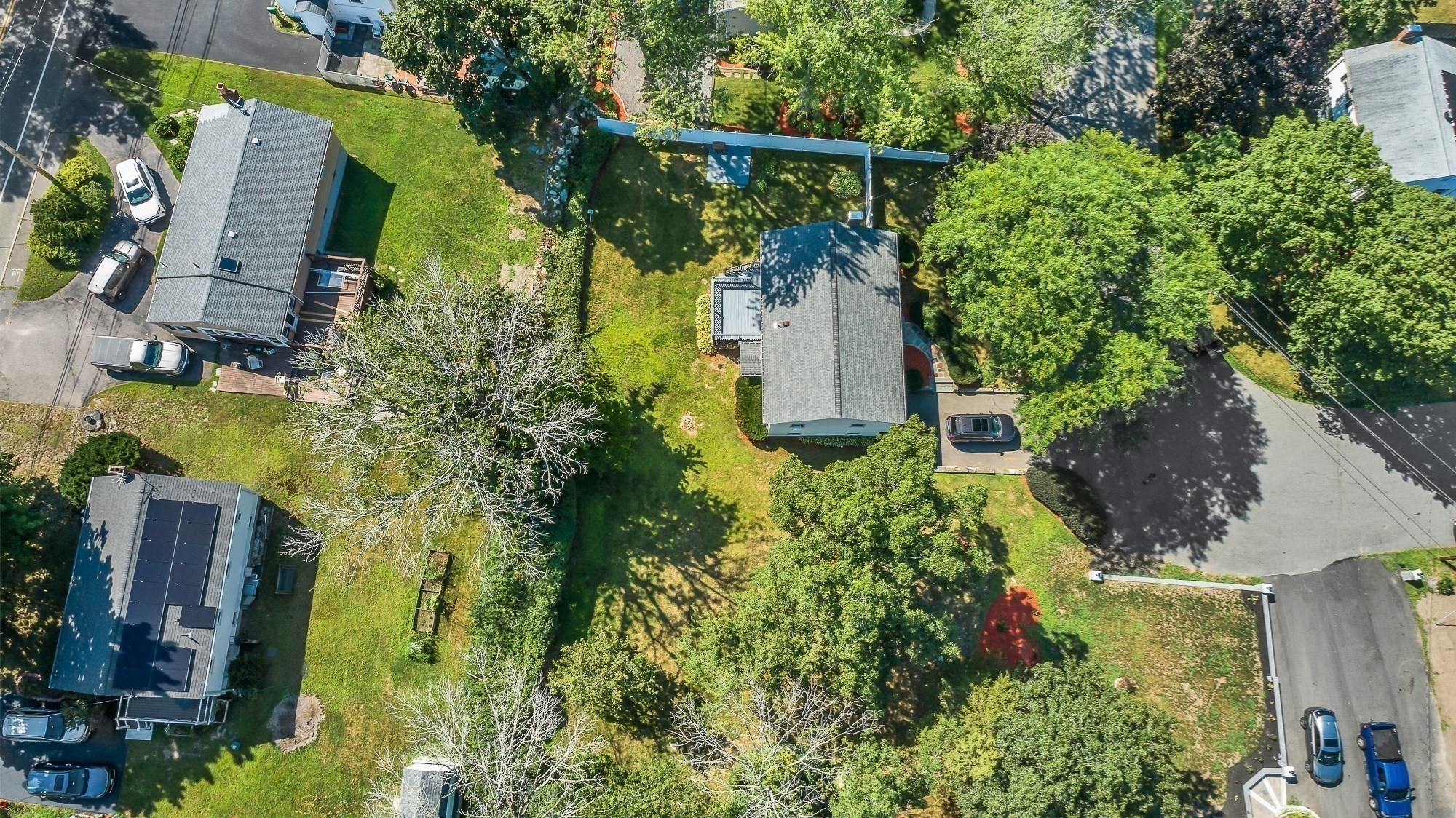 11 Coweeset Dr