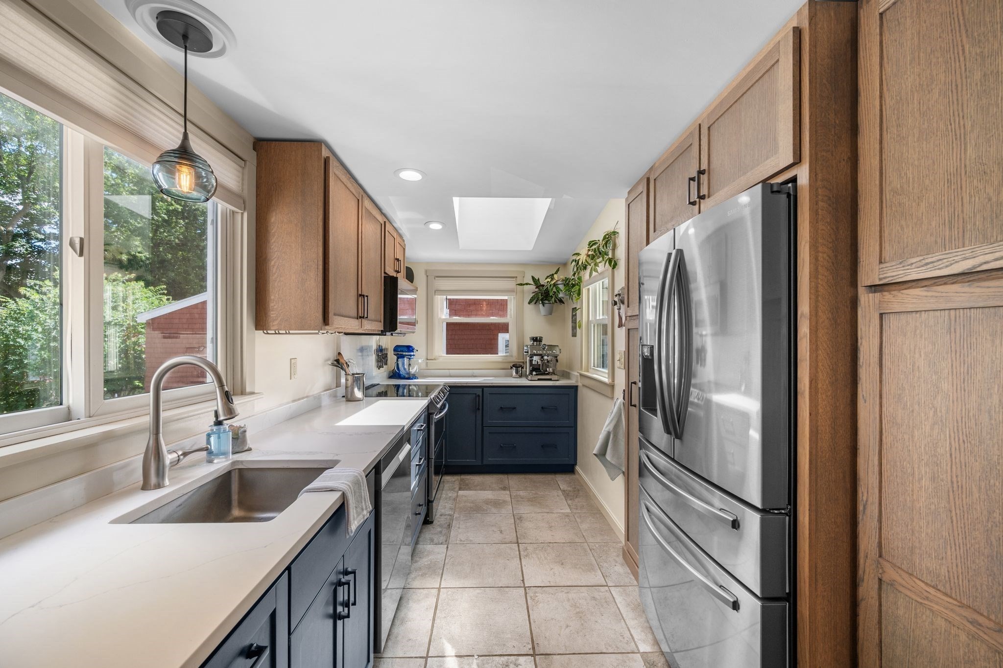 32 Crescent Ave