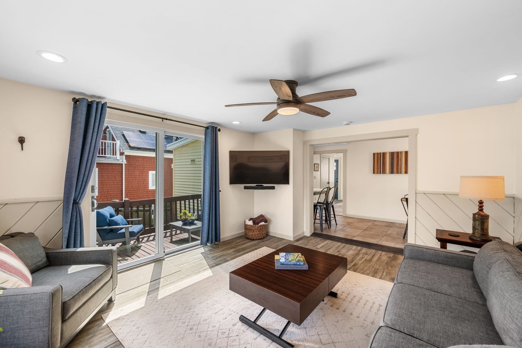 32 Crescent Ave