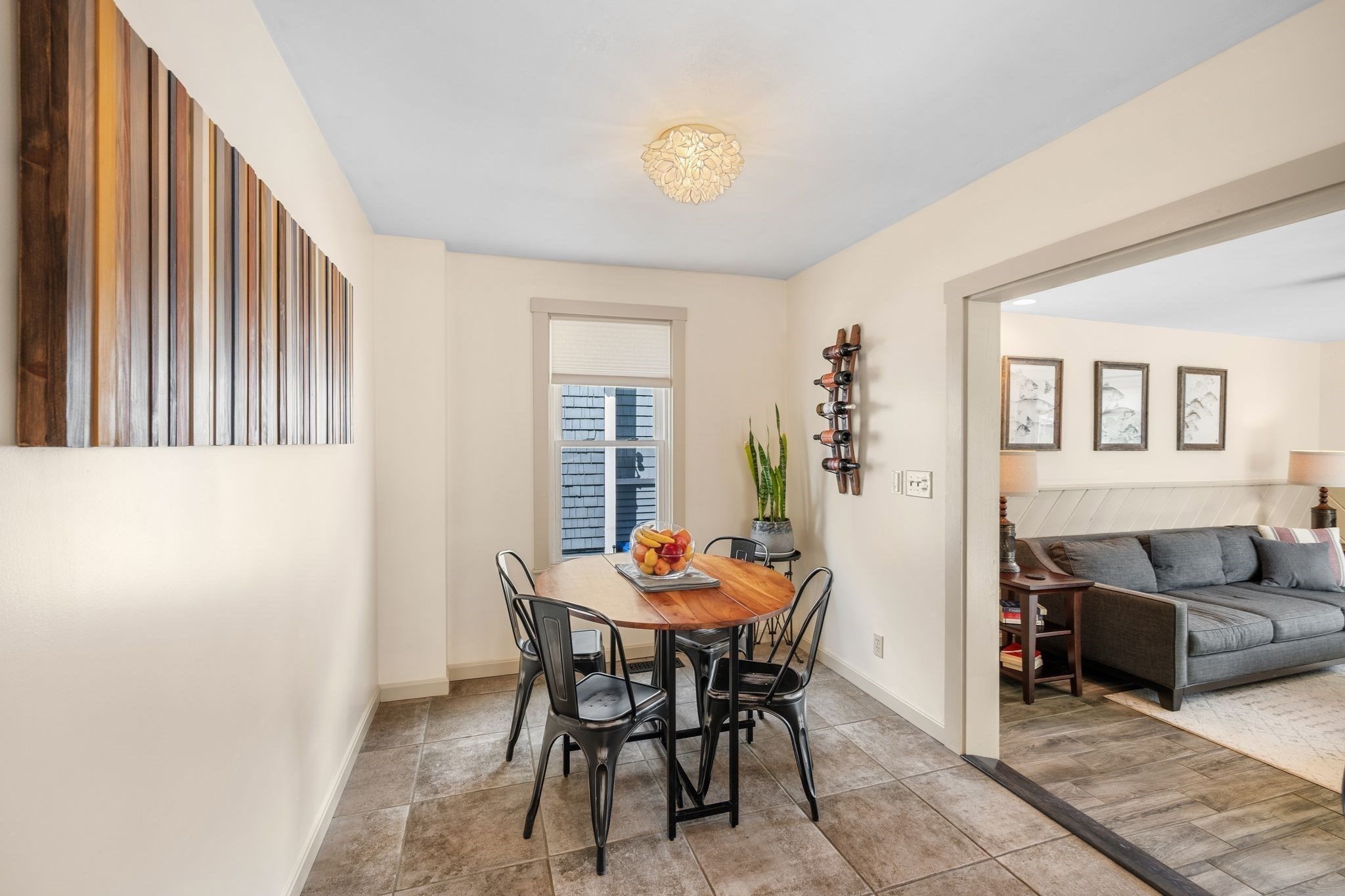 32 Crescent Ave