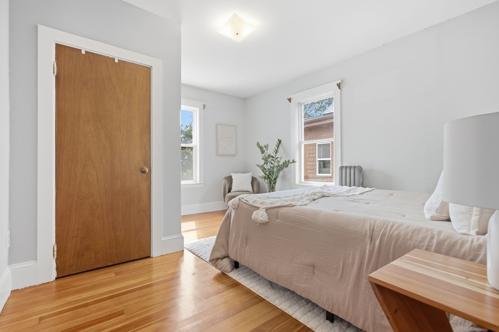 13-15 Carney St