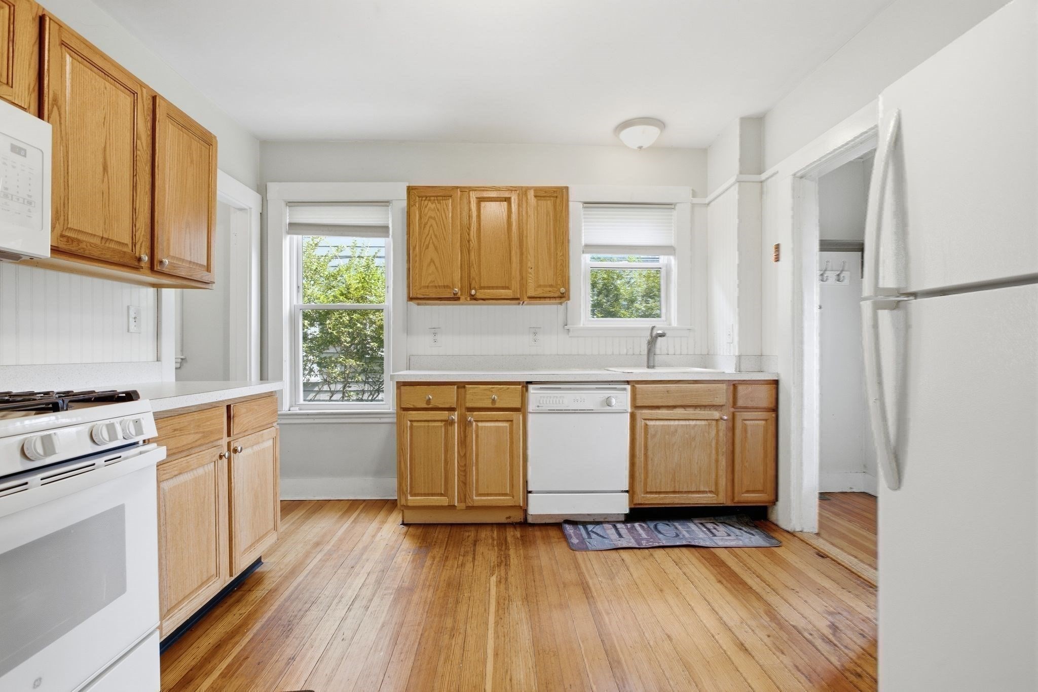 13-15 Carney St