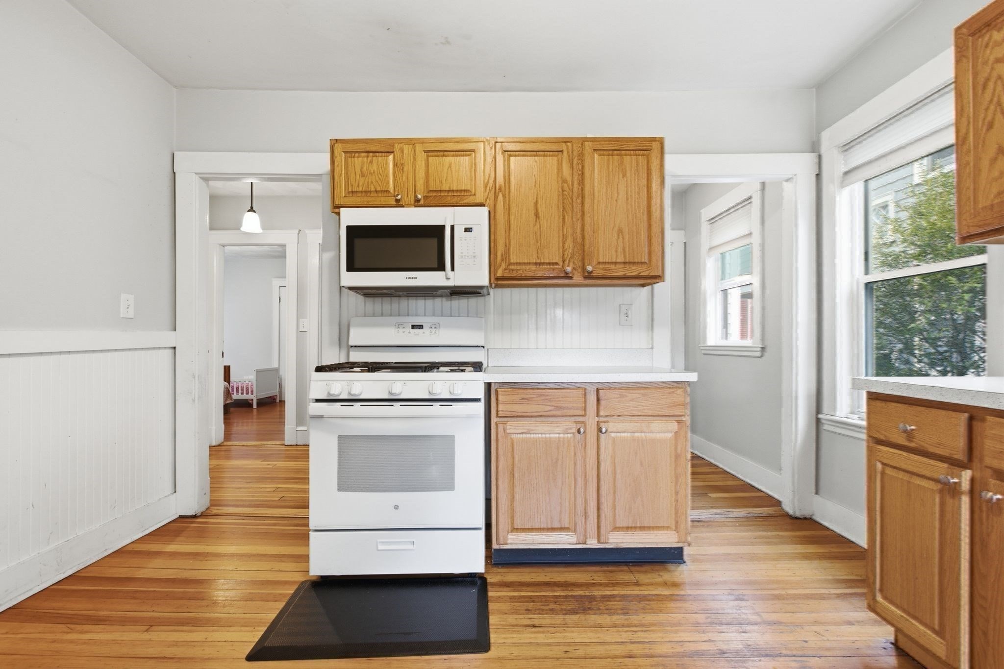 13-15 Carney St