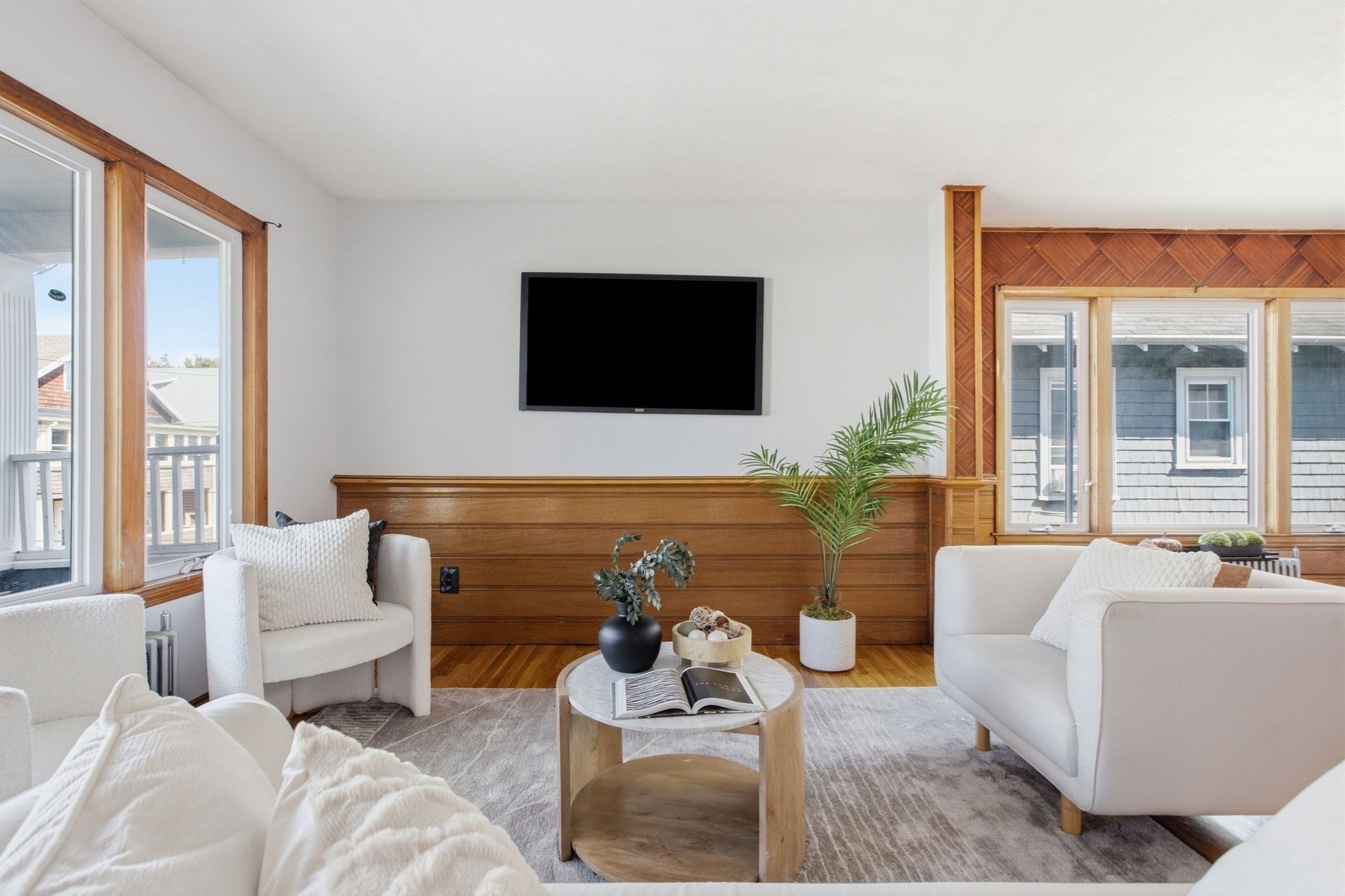 13-15 Carney St