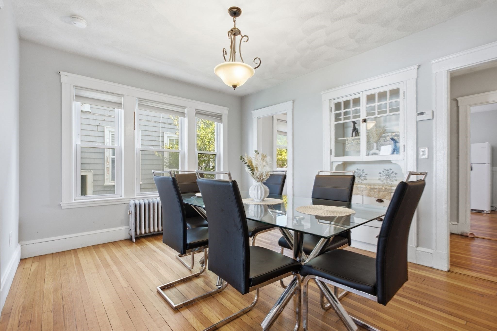 13-15 Carney St
