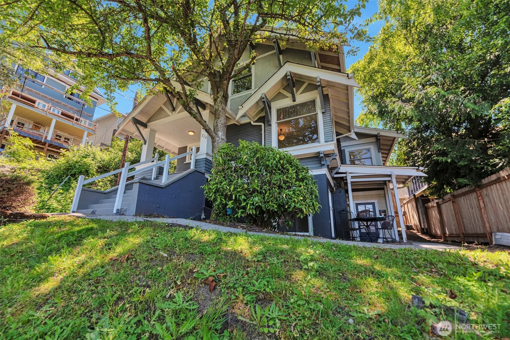 715 W Howe Street