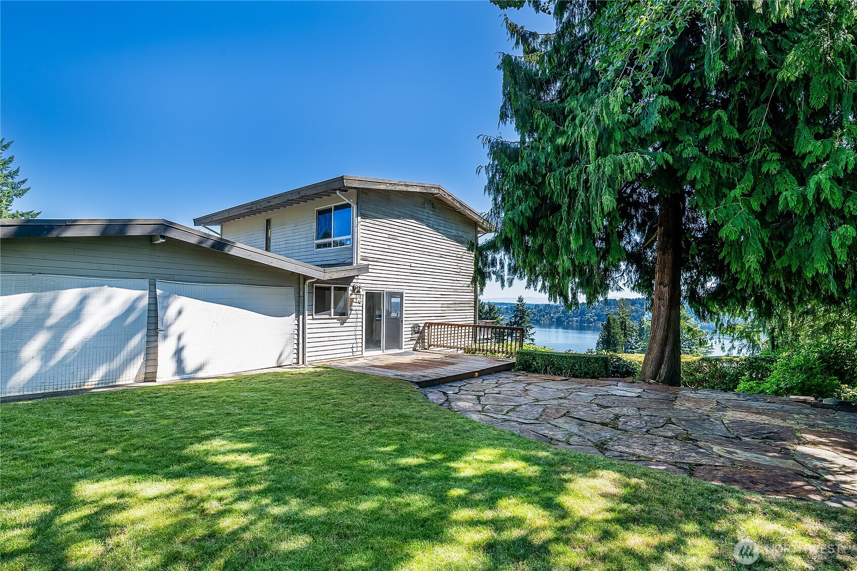 3719 NE 145th Street