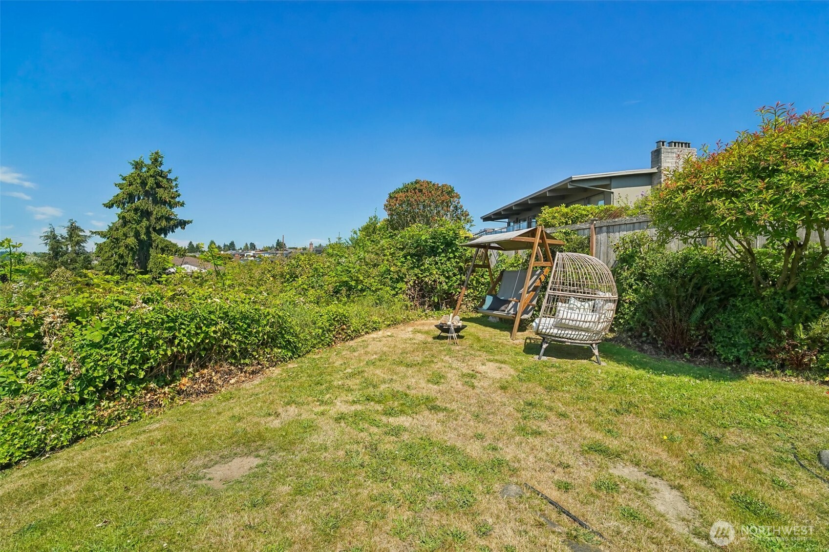 8732 24th Avenue NW