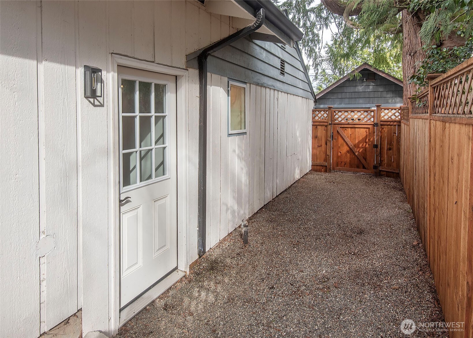 4201 NE 115th Street
