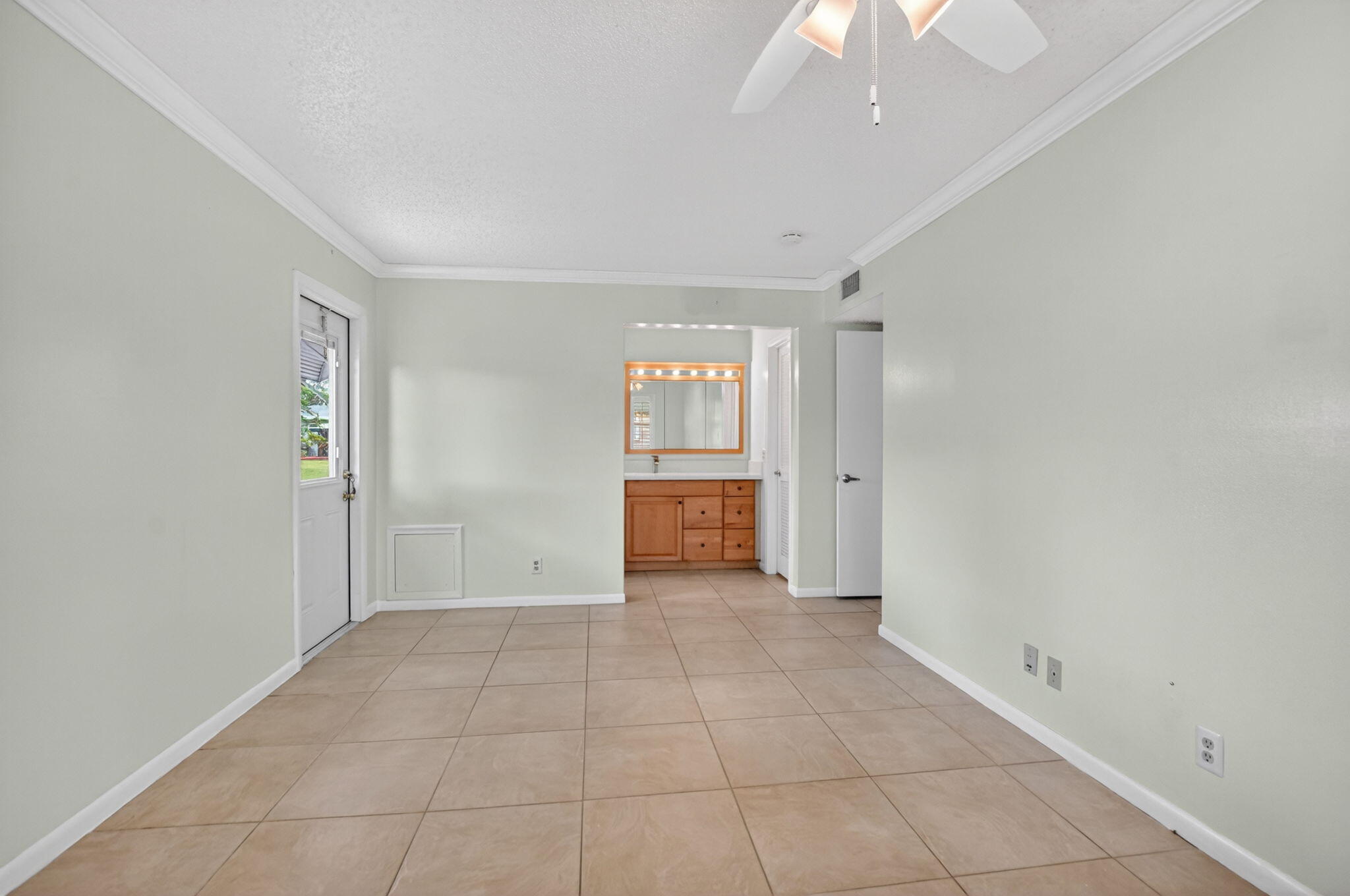 920 South Drive A