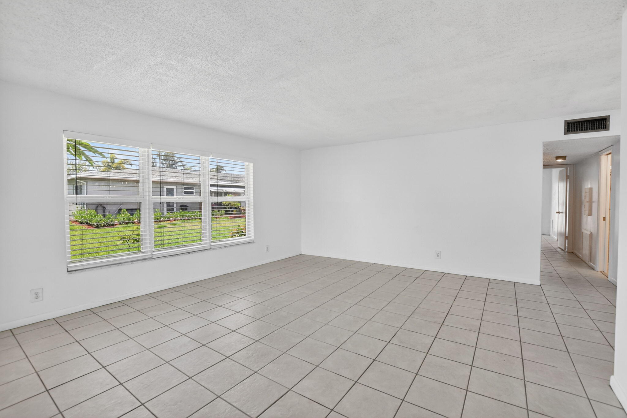 912 South Drive A