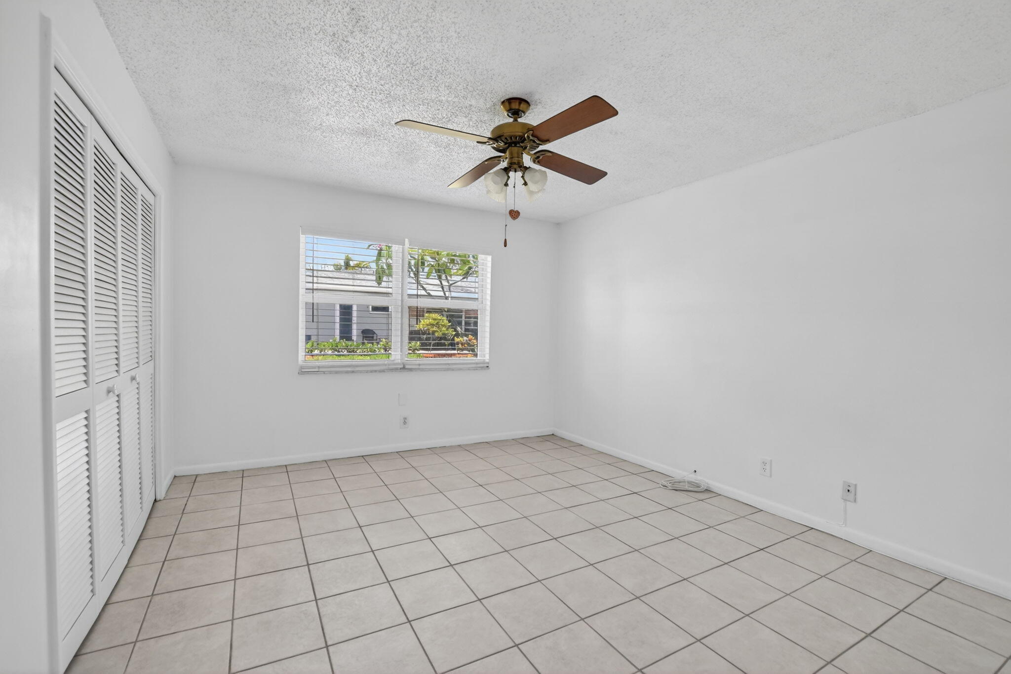 912 South Drive A