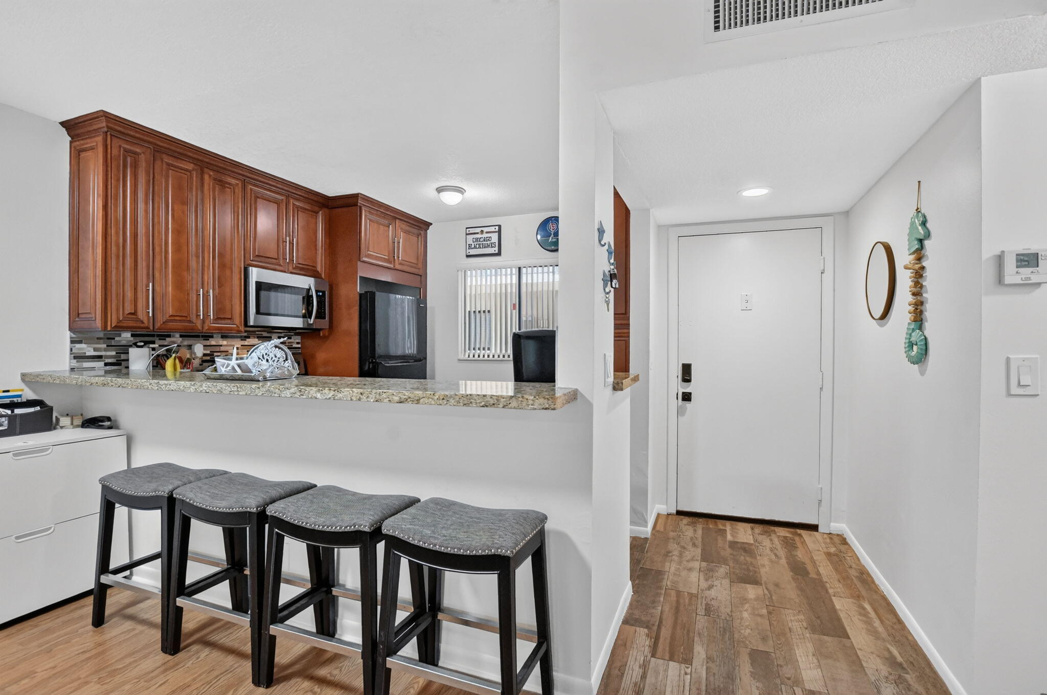 5280 Las Verdes Circle 216