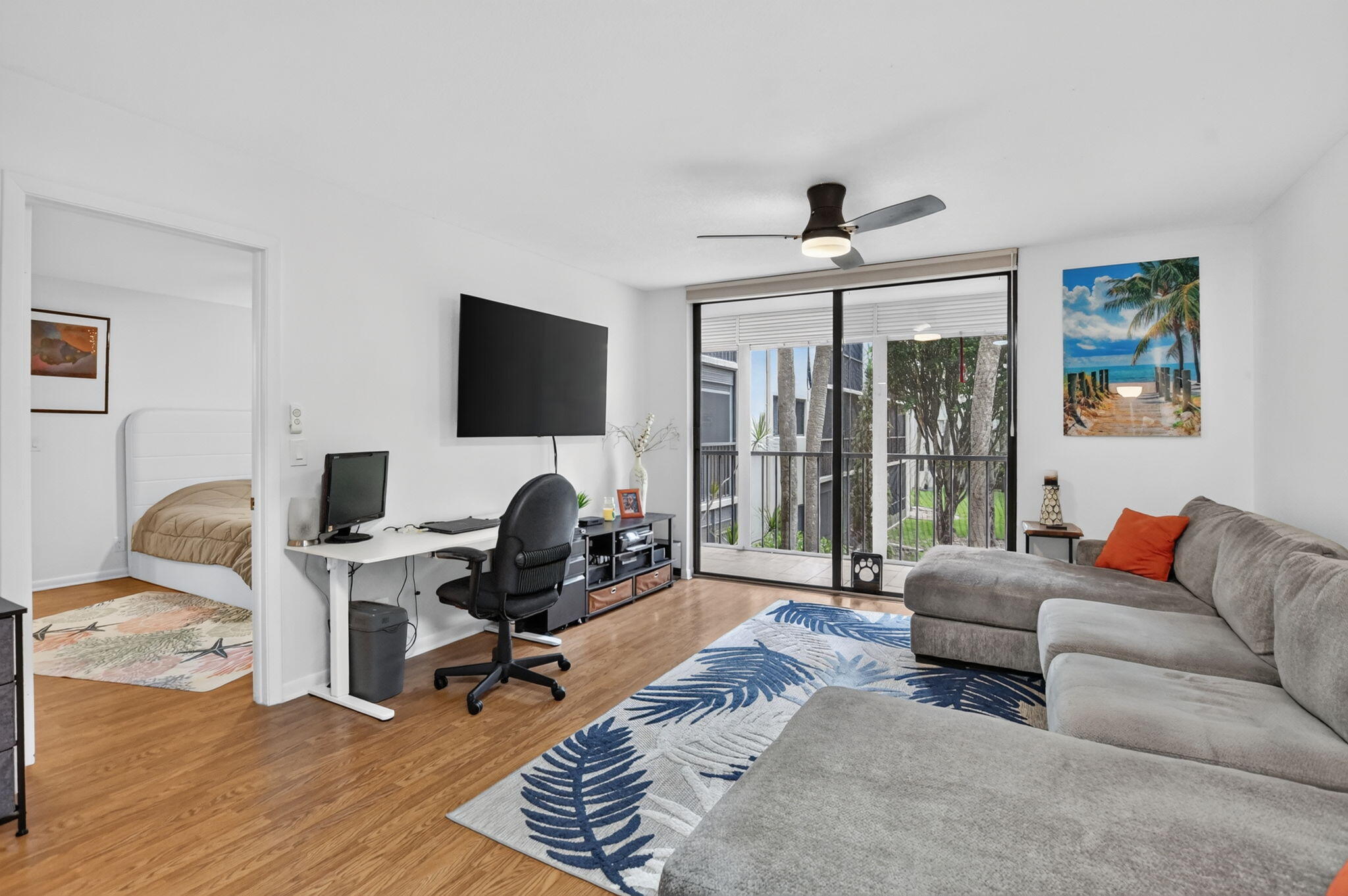 5280 Las Verdes Circle 216
