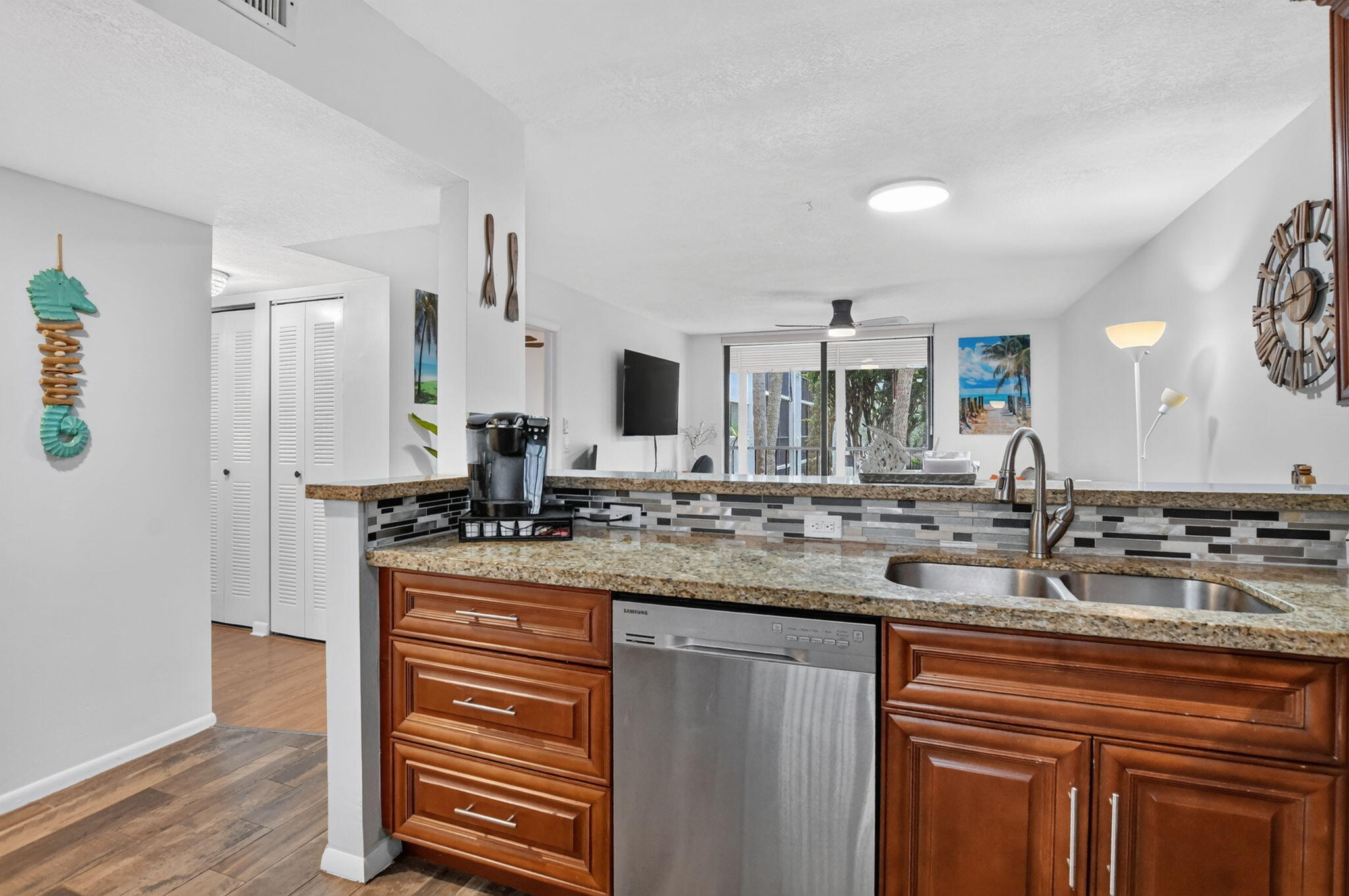5280 Las Verdes Circle 216