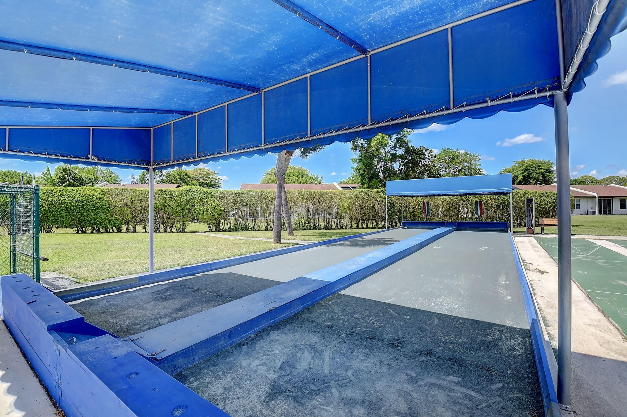 5280 Las Verdes Circle 216
