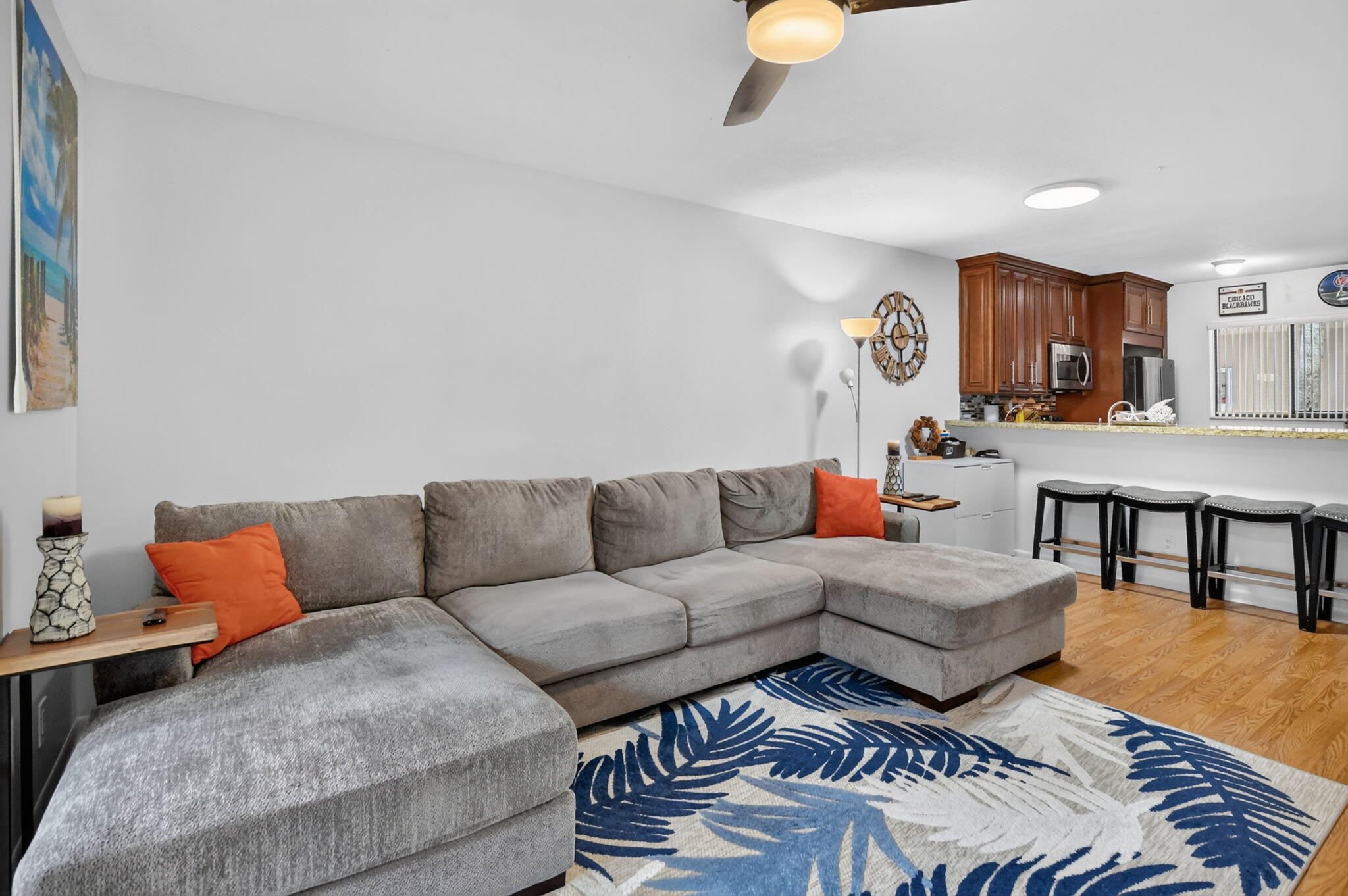 5280 Las Verdes Circle 216