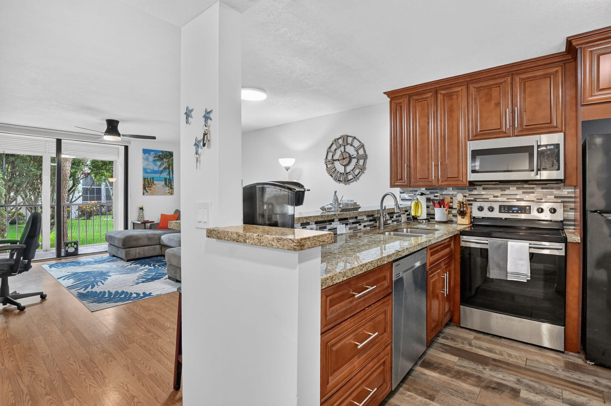 5280 Las Verdes Circle 216