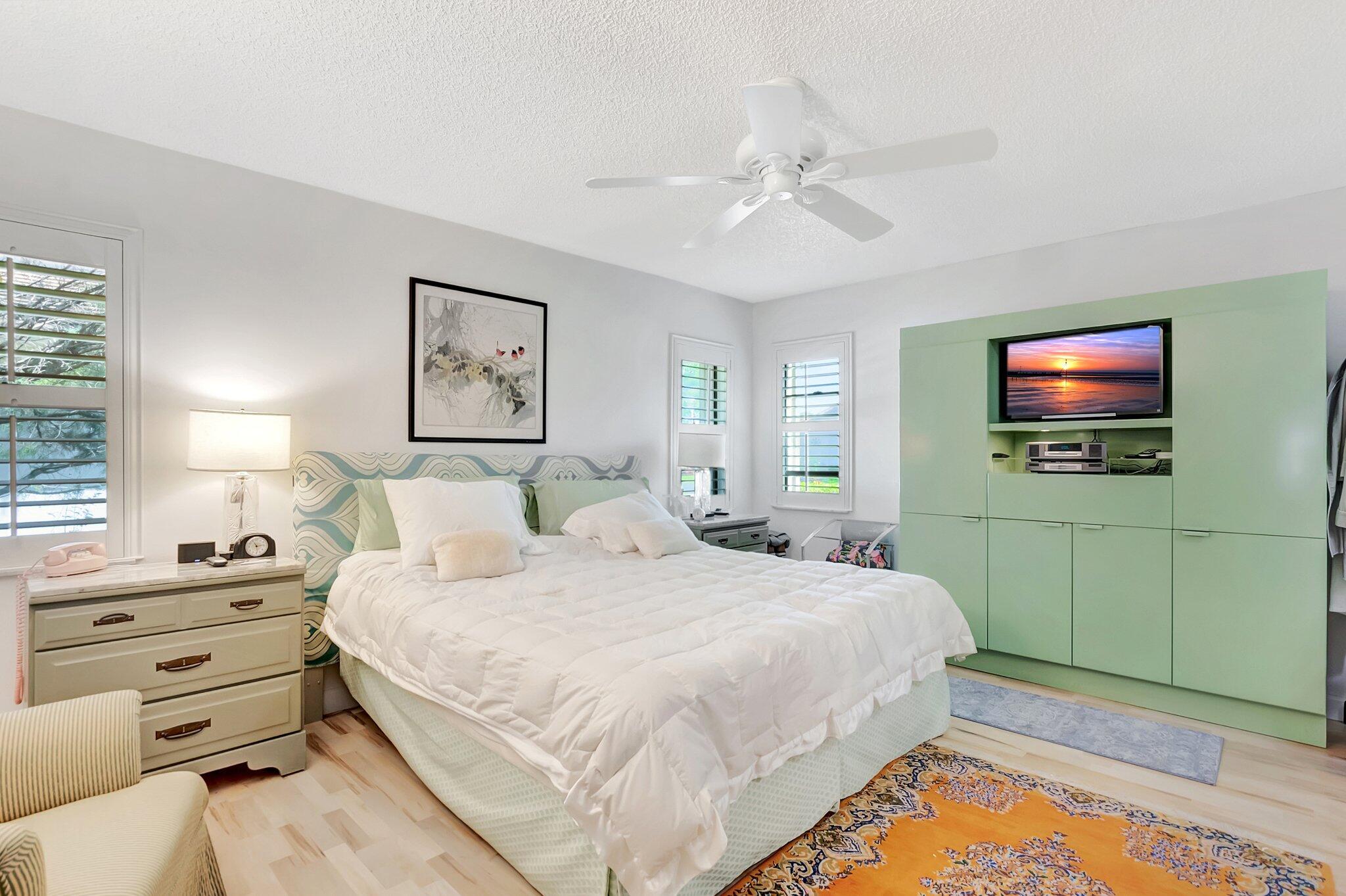 3126 Deer Creek Lake Shore Drive
