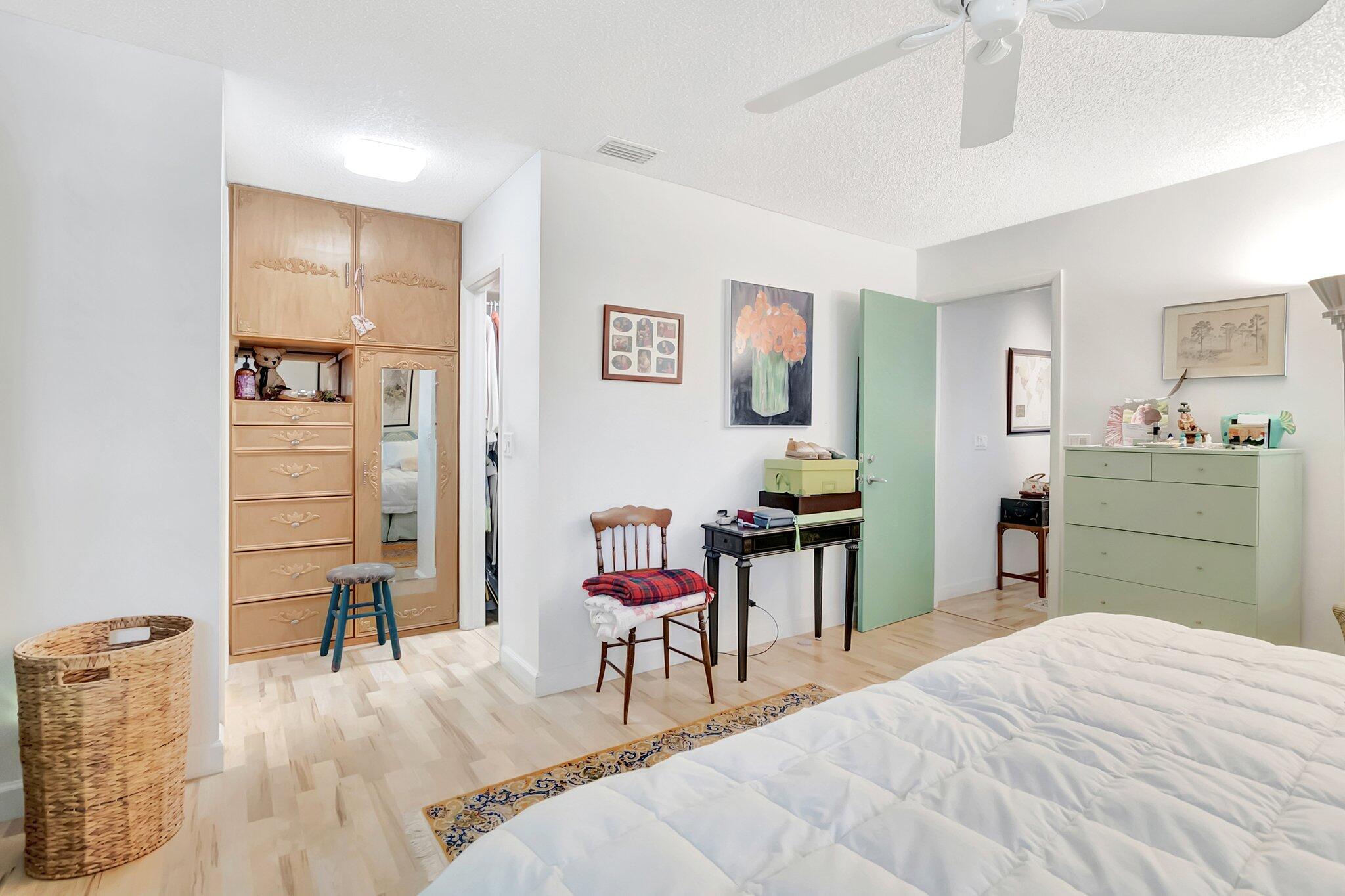 3126 Deer Creek Lake Shore Drive