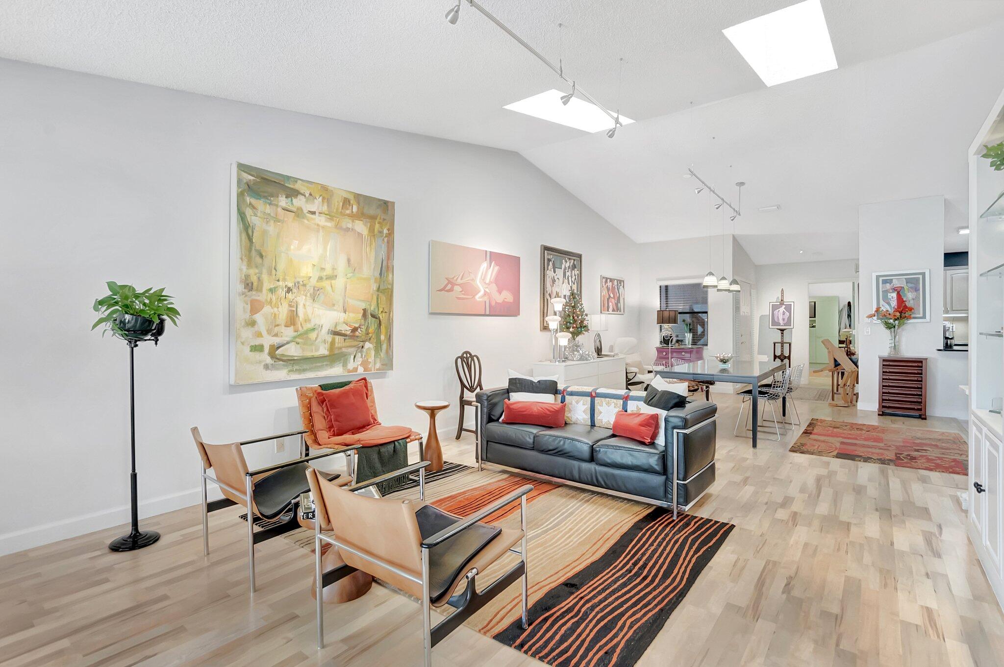 3126 Deer Creek Lake Shore Drive