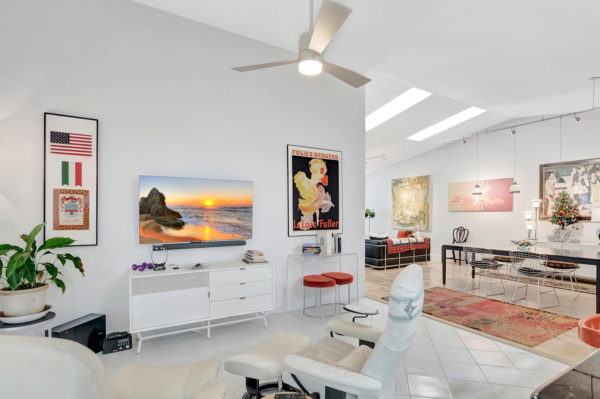 3126 Deer Creek Lake Shore Drive