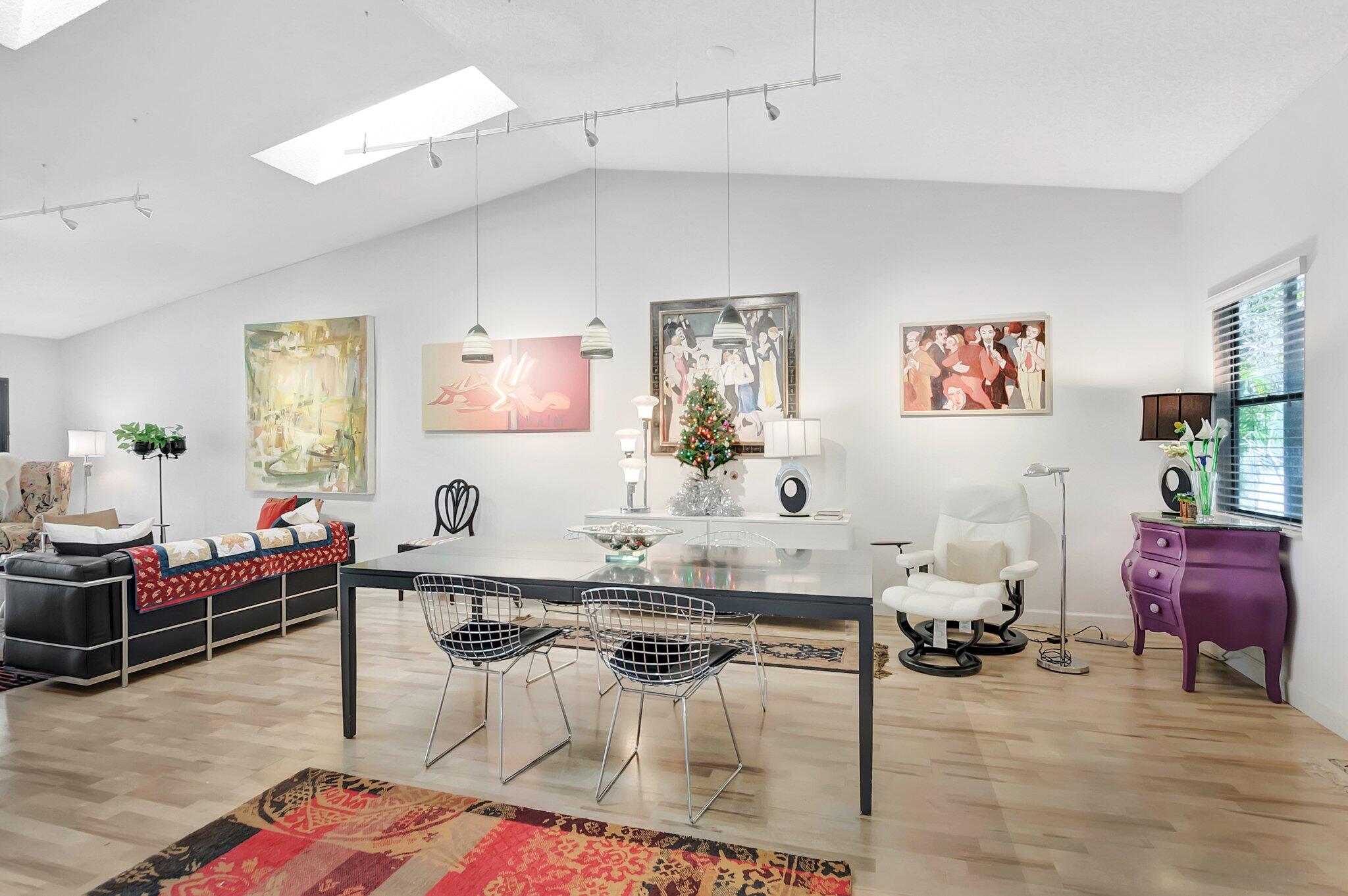 3126 Deer Creek Lake Shore Drive