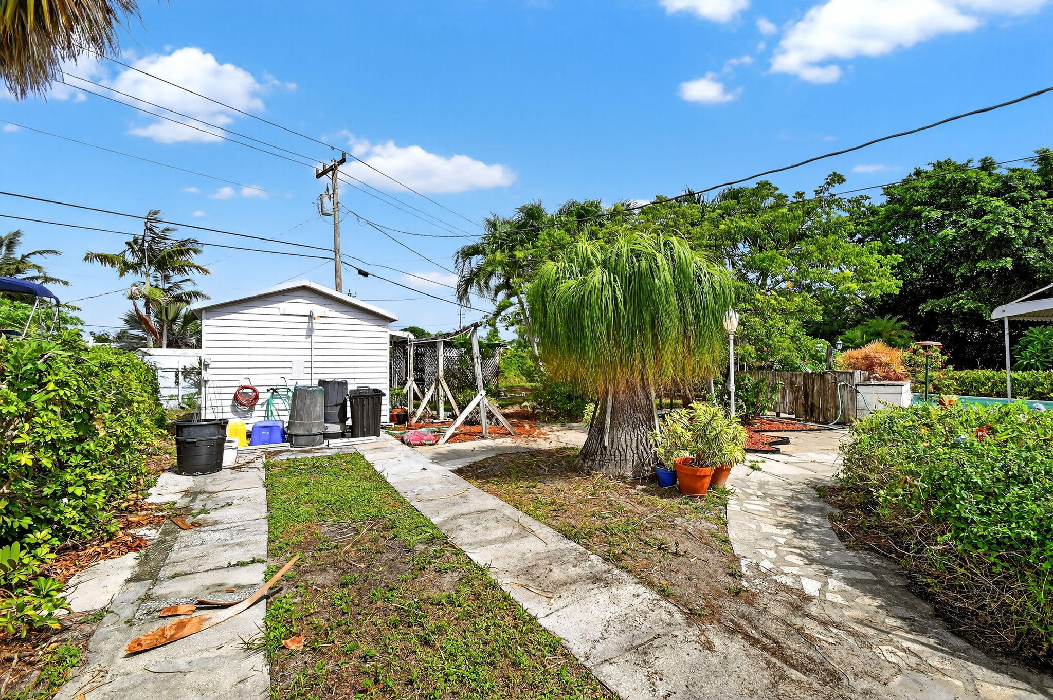 1337 W Broward Street