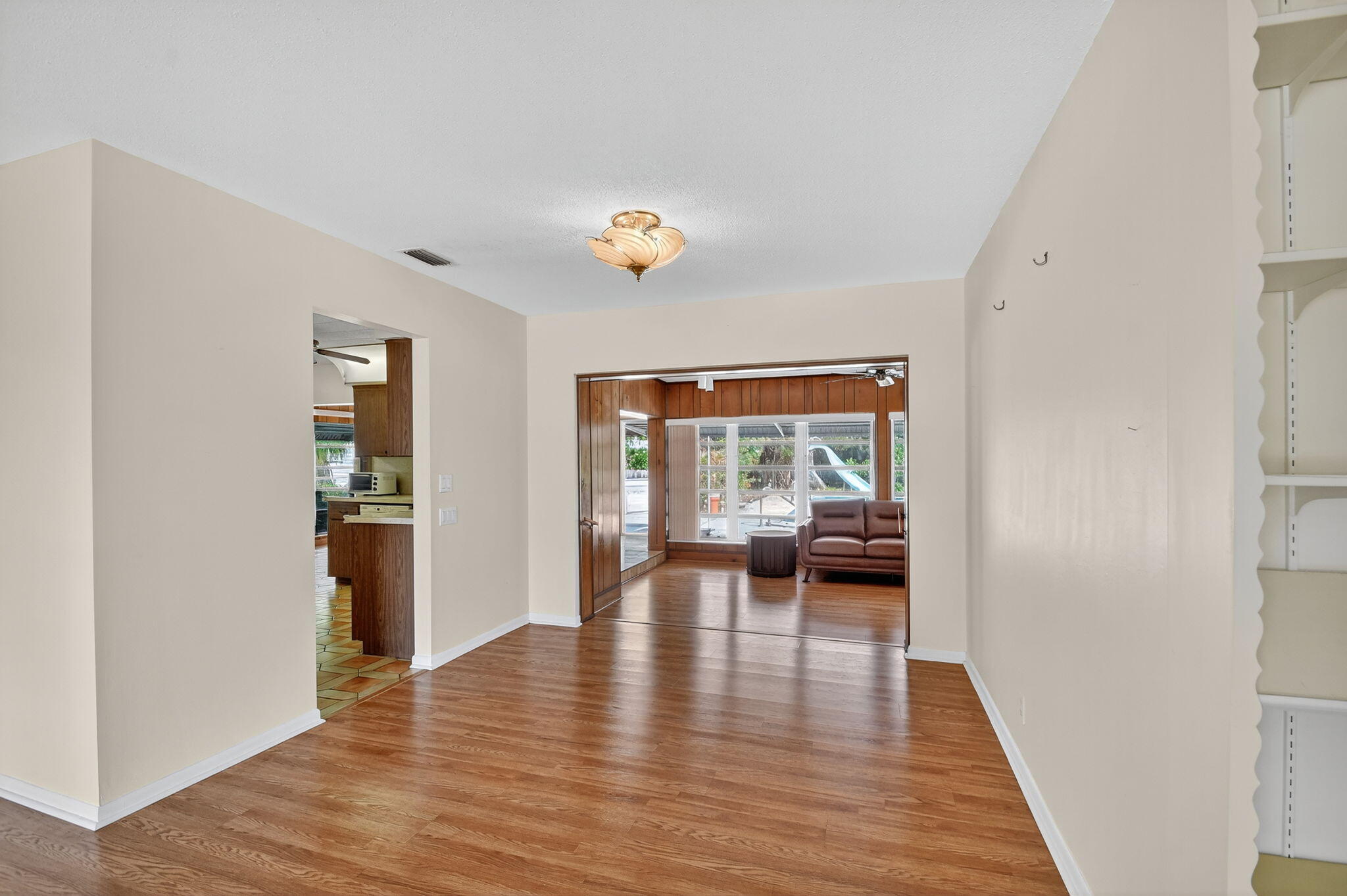 1337 W Broward Street