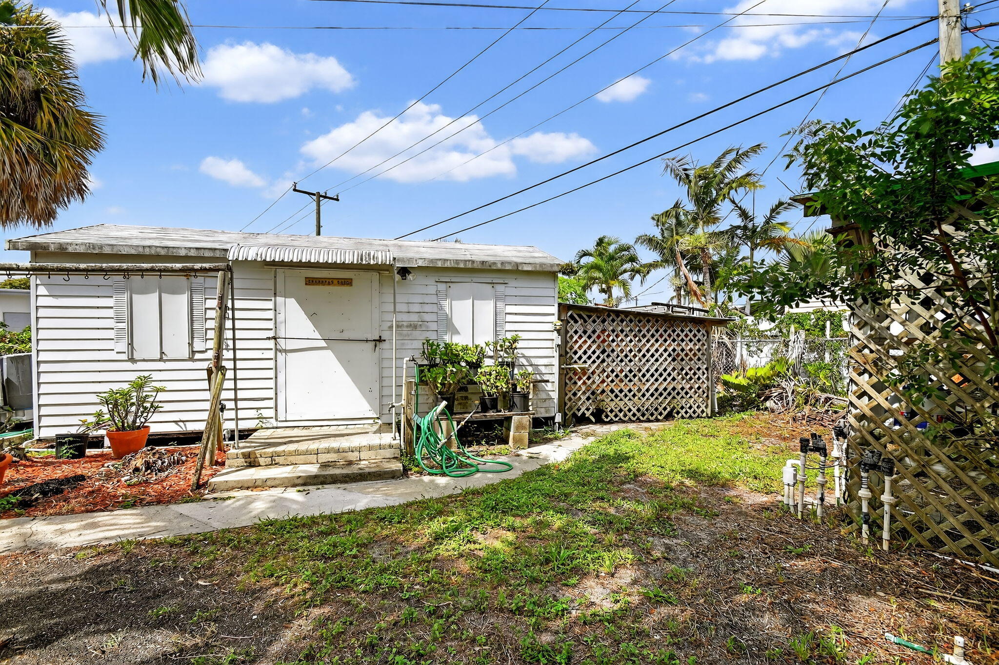 1337 W Broward Street