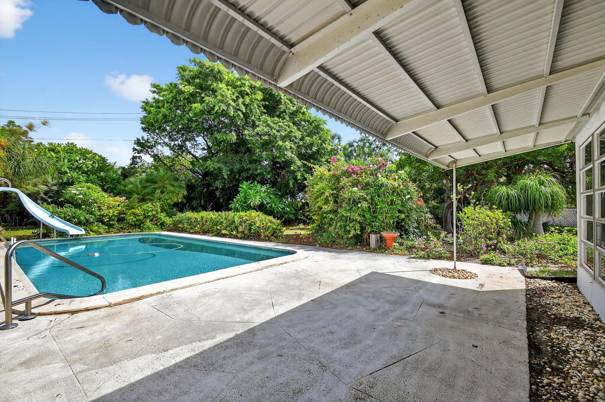 1337 W Broward Street
