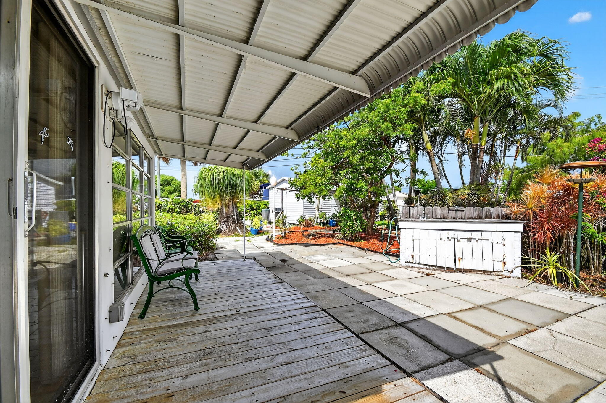 1337 W Broward Street
