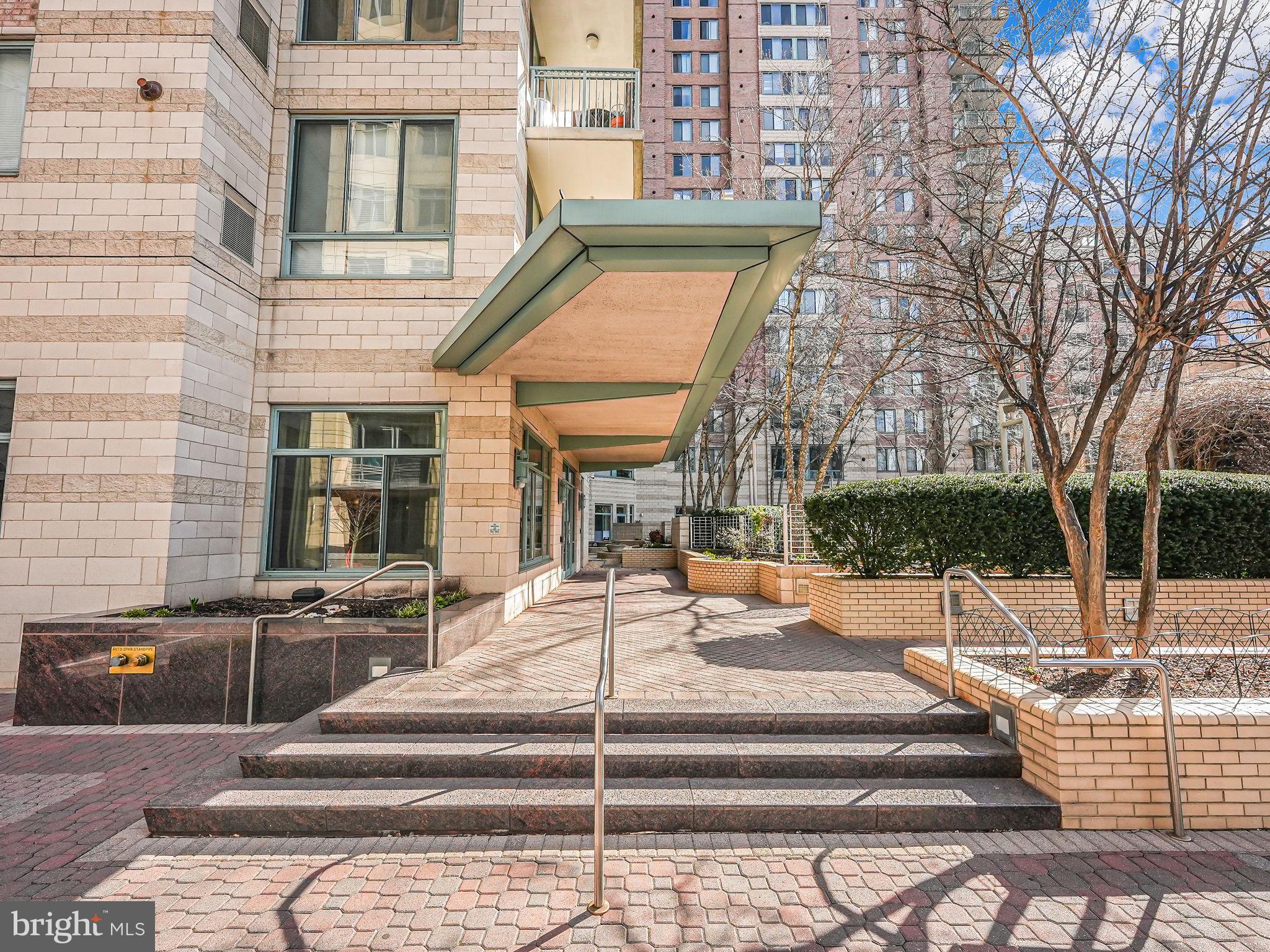 851 N GLEBE ROAD 514