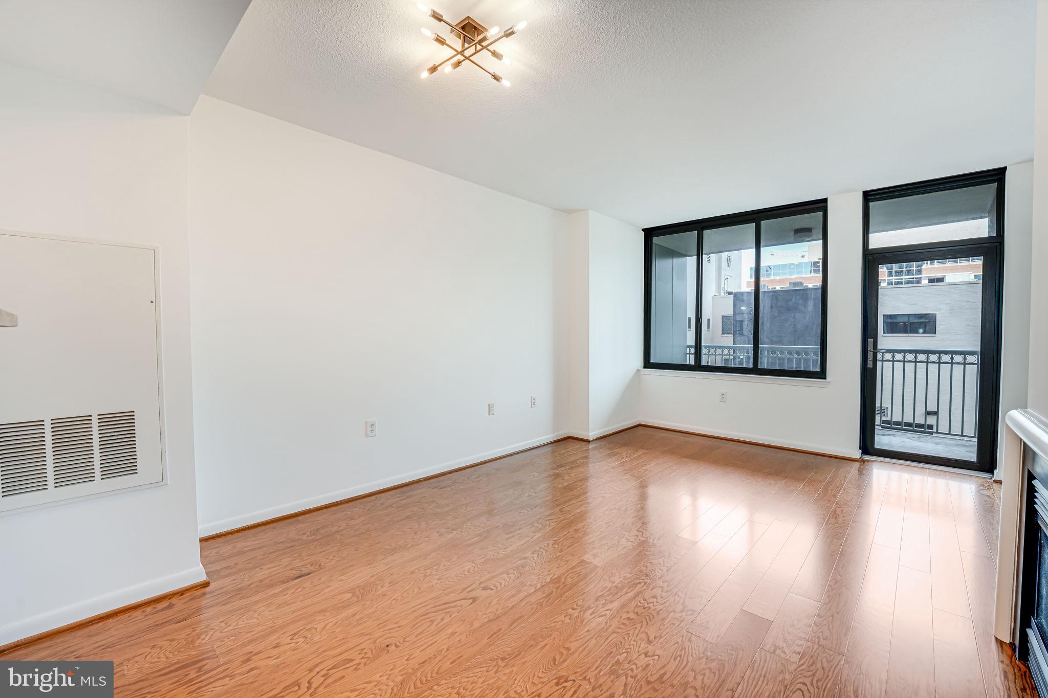 851 N GLEBE ROAD 514