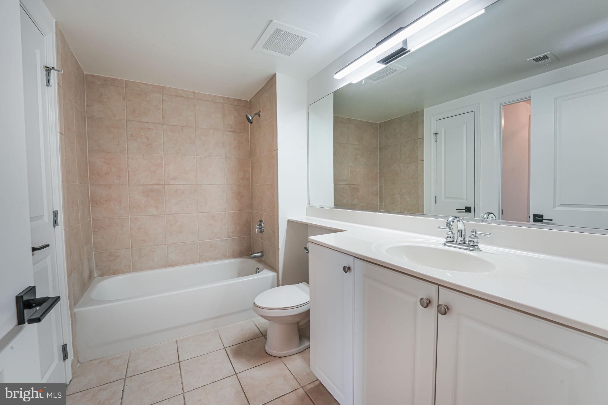 851 N GLEBE ROAD 514