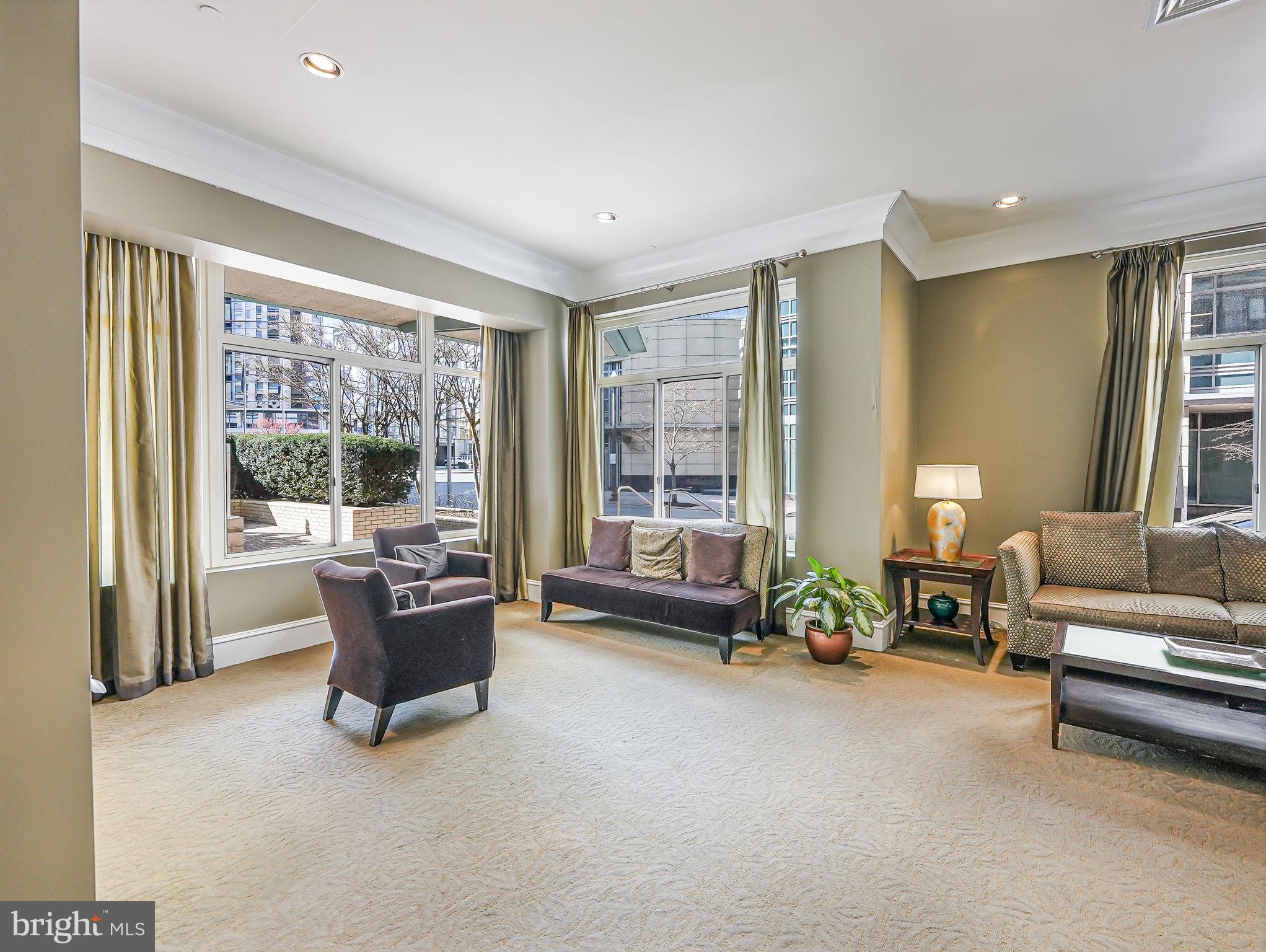 851 N GLEBE ROAD 514