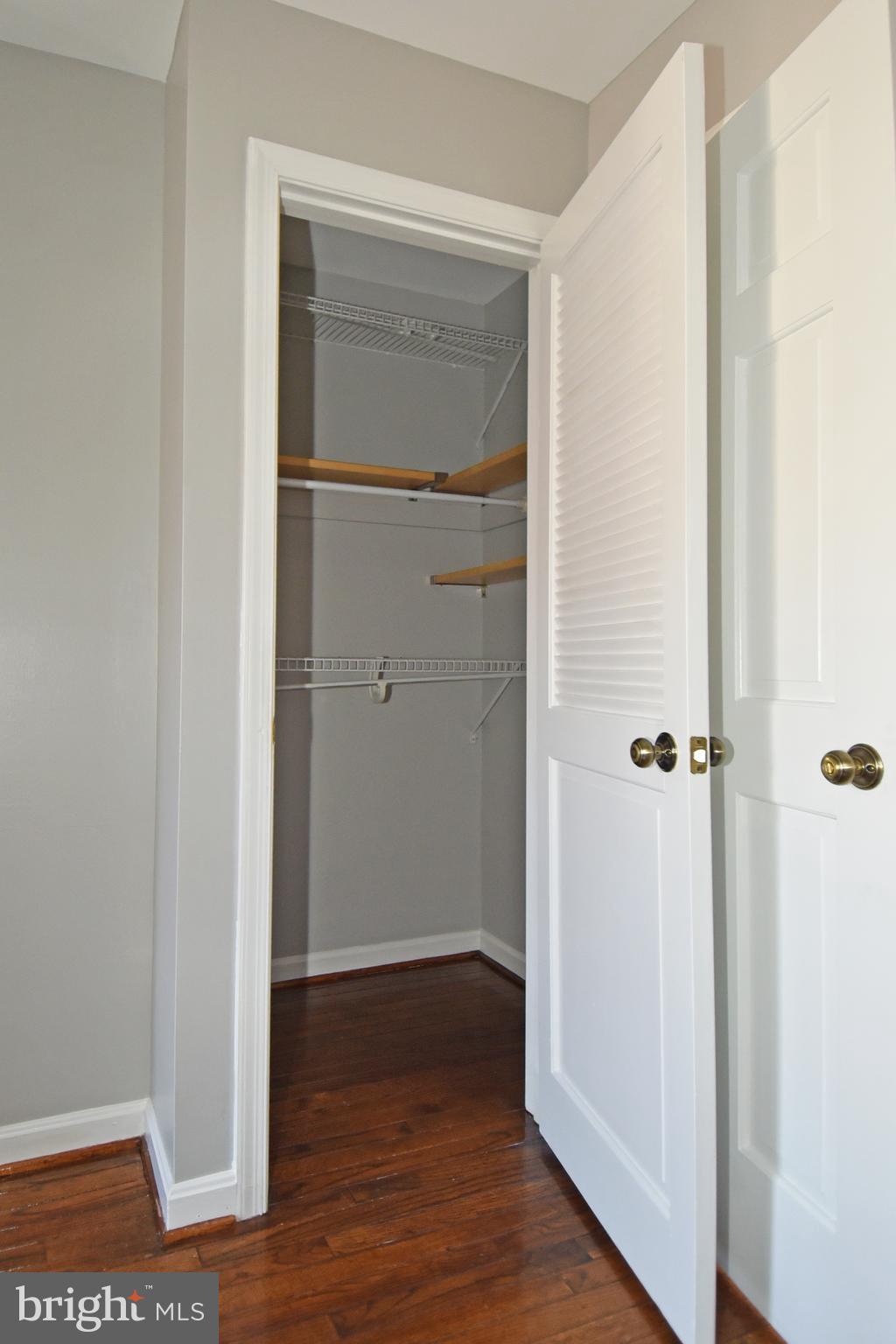 652 S COLUMBUS STREET