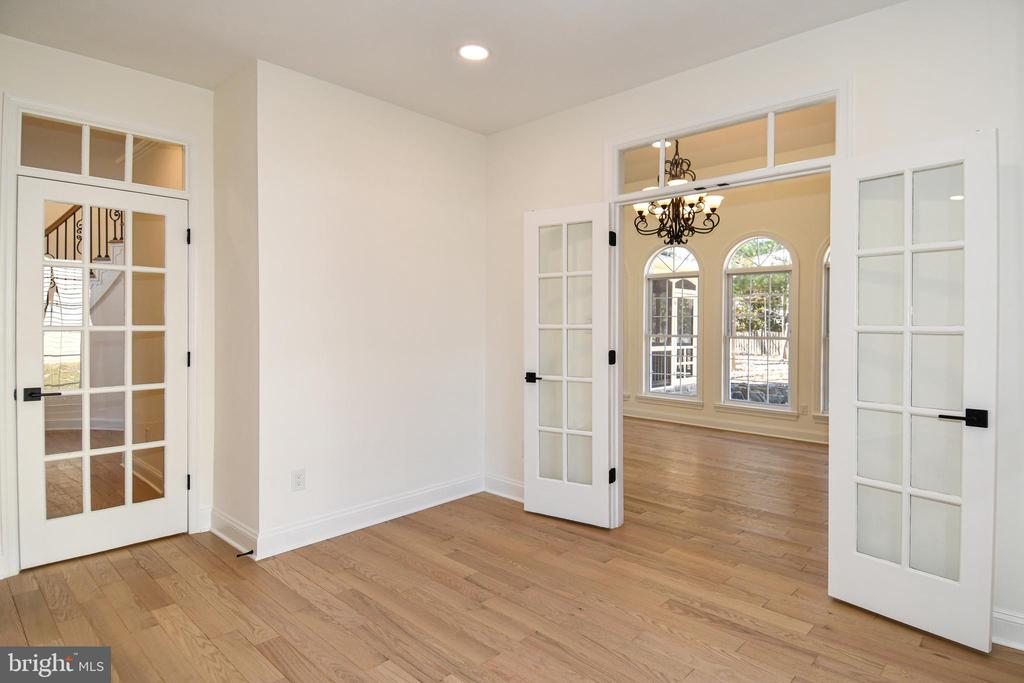 8412 Copperleaf Ct