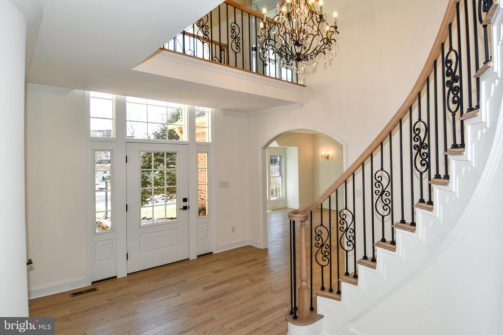 8412 Copperleaf Ct