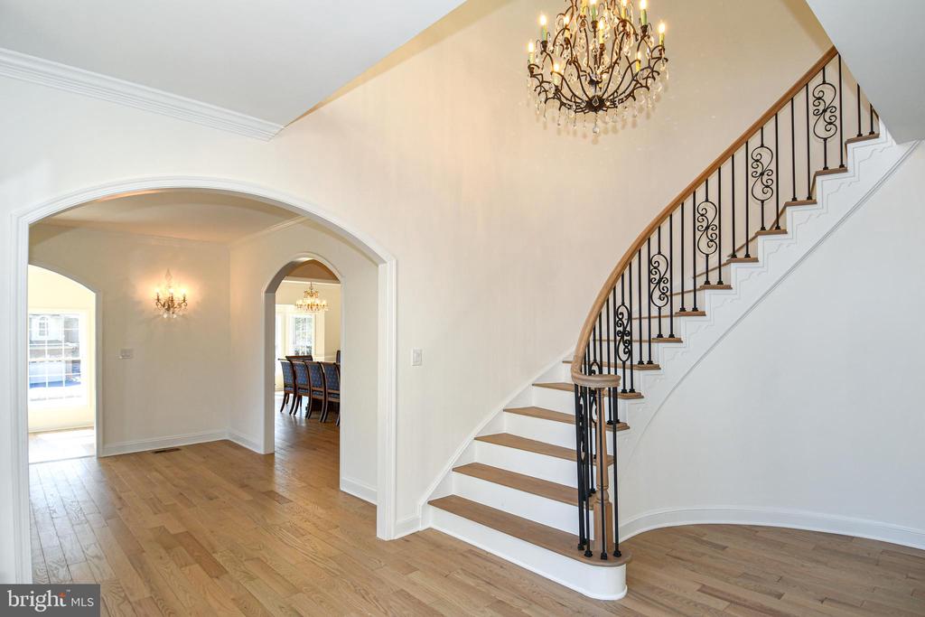 8412 Copperleaf Ct