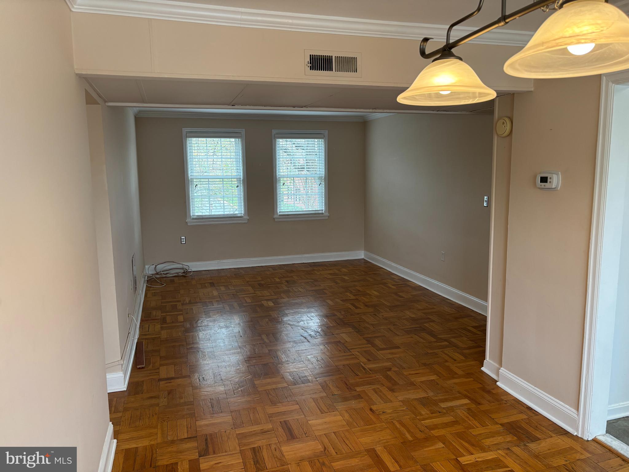 6617 E WAKEFIELD DR #B2