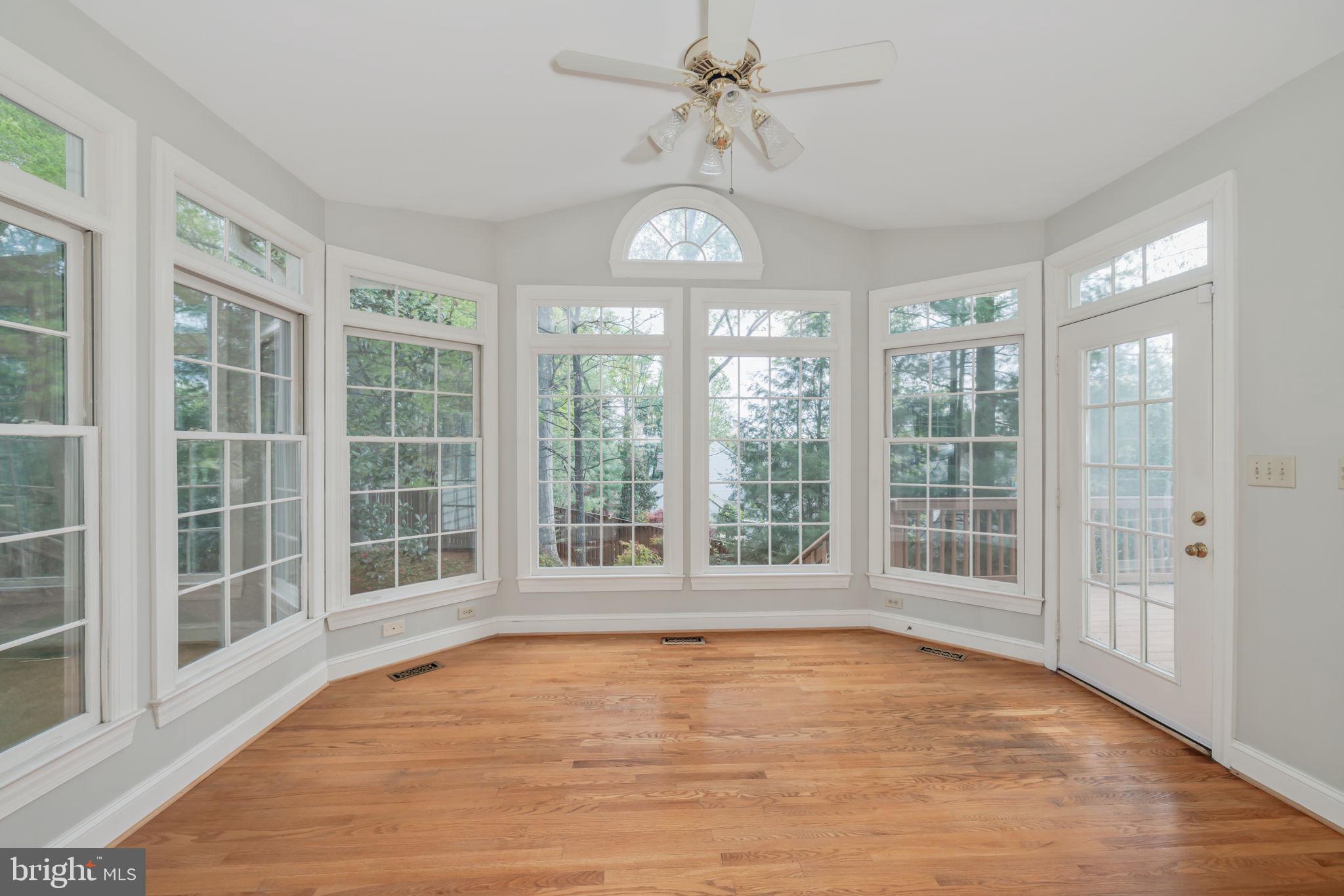 5801 WESTCHESTER STREET