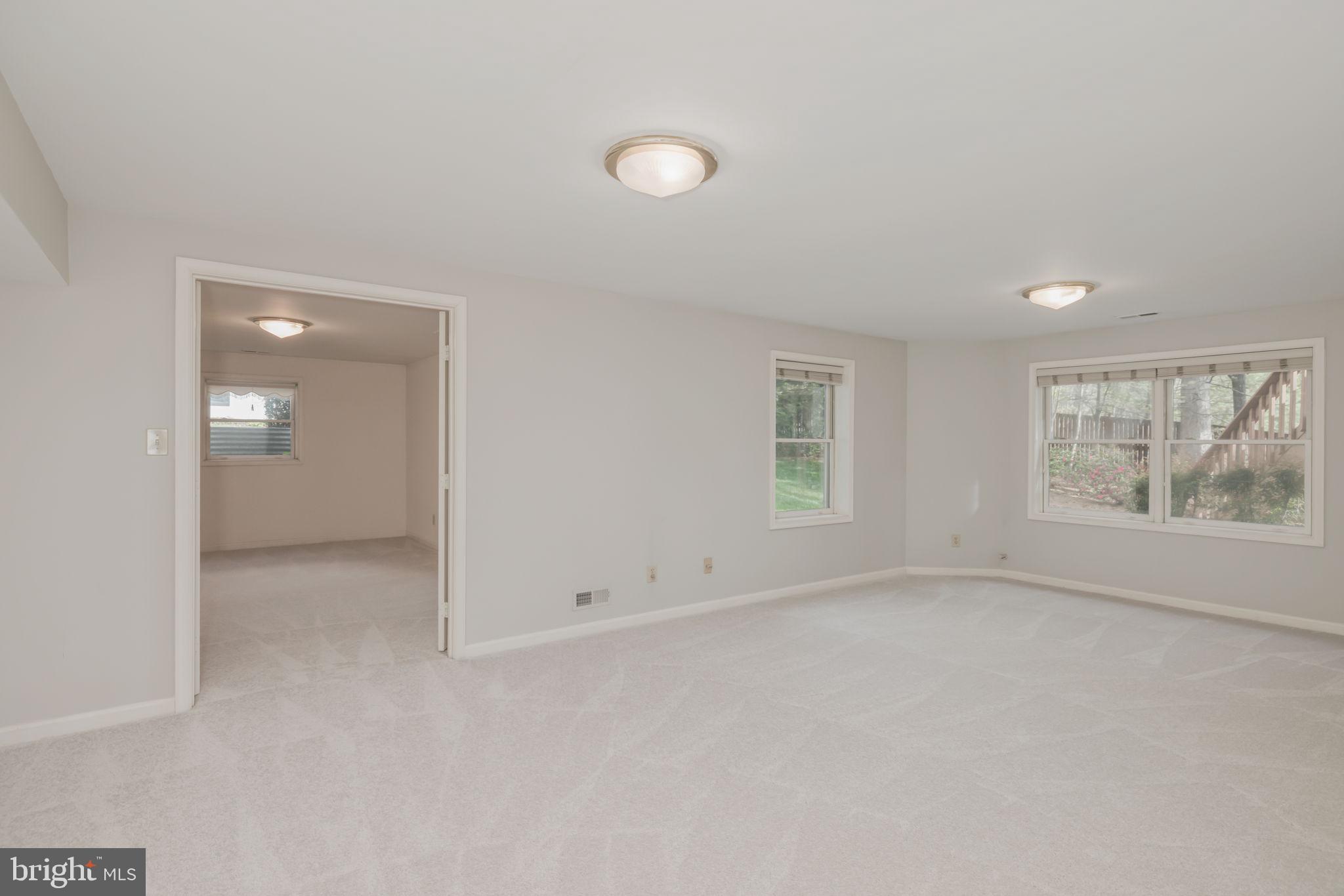 5801 WESTCHESTER STREET