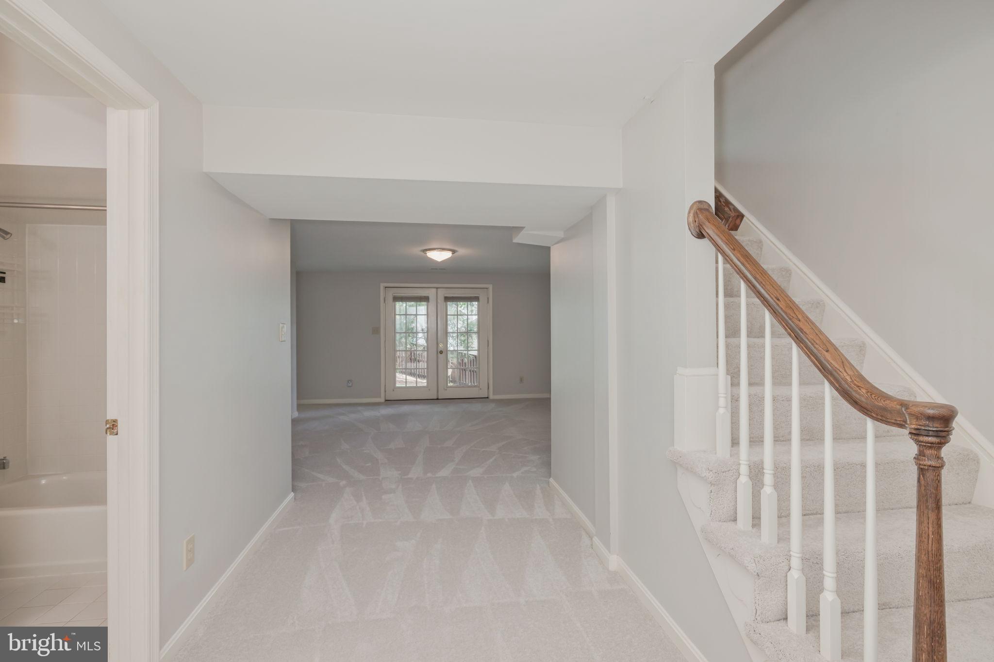 5801 WESTCHESTER STREET