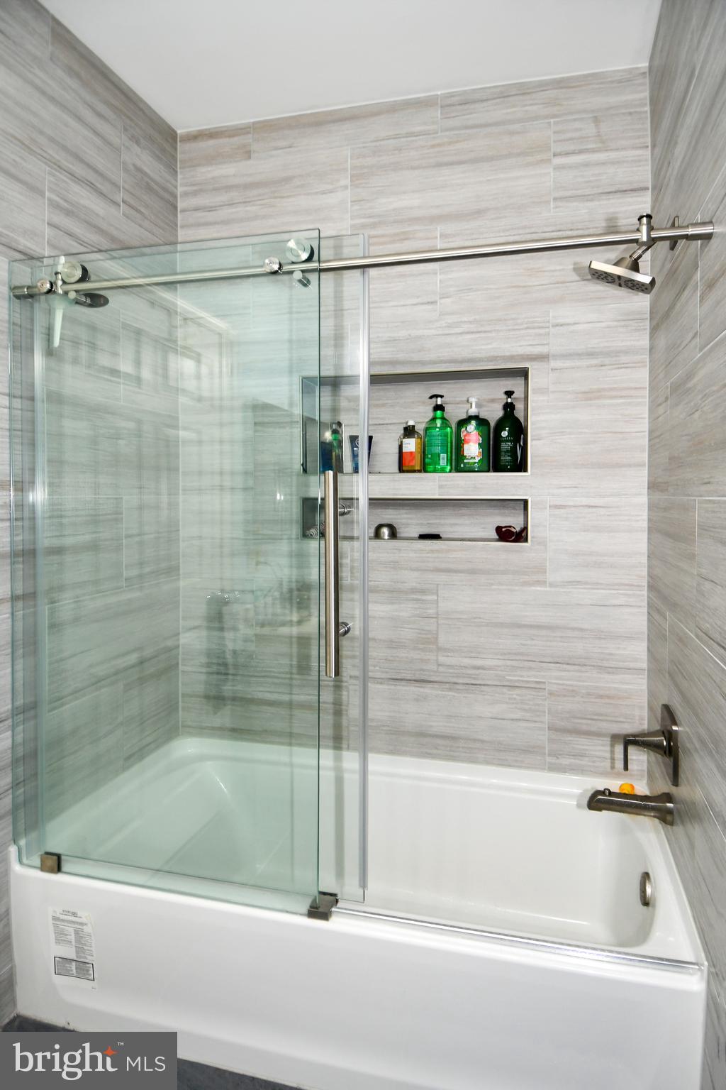 2103 Highcourt Ln #101