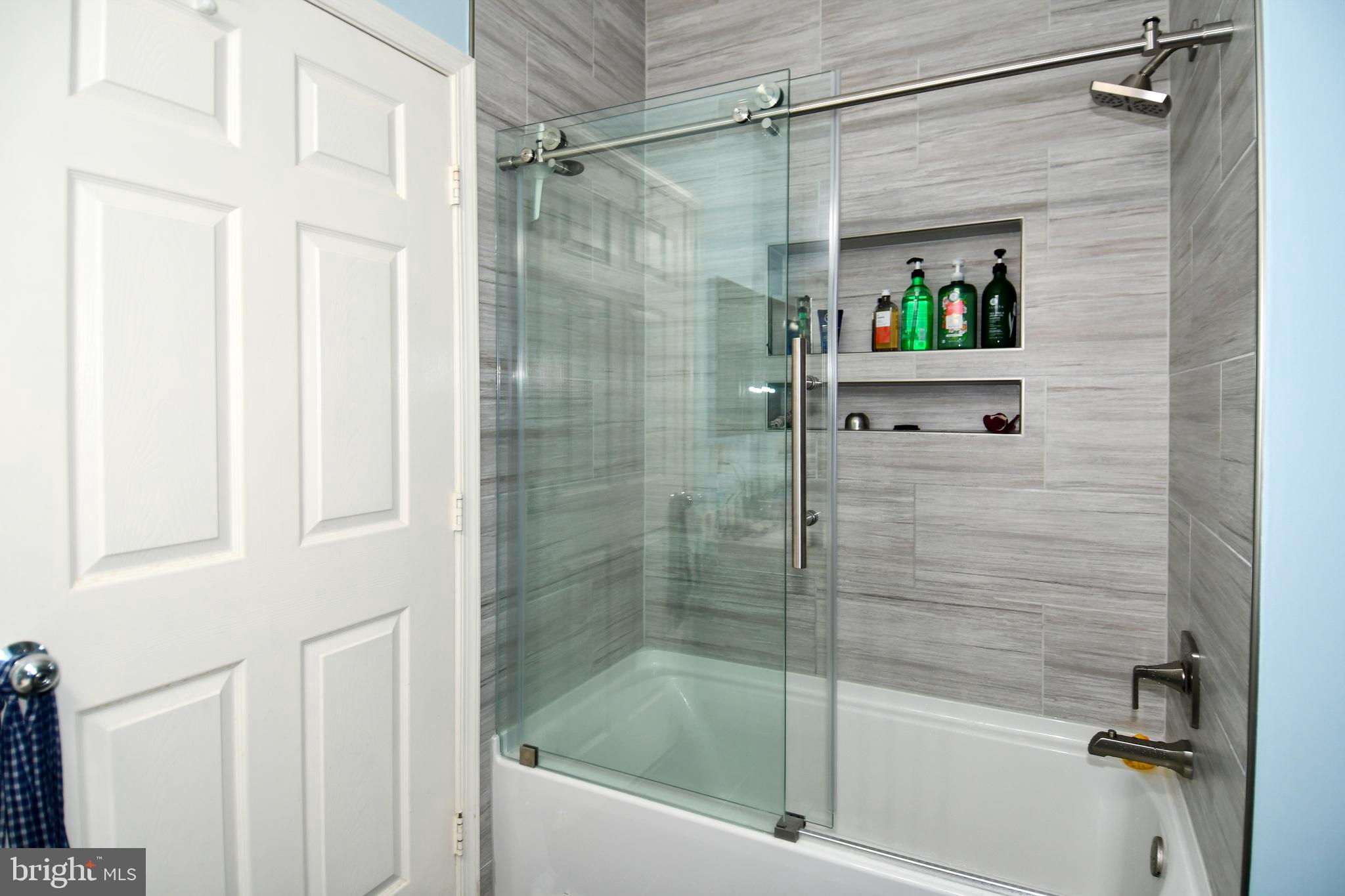 2103 Highcourt Ln #101