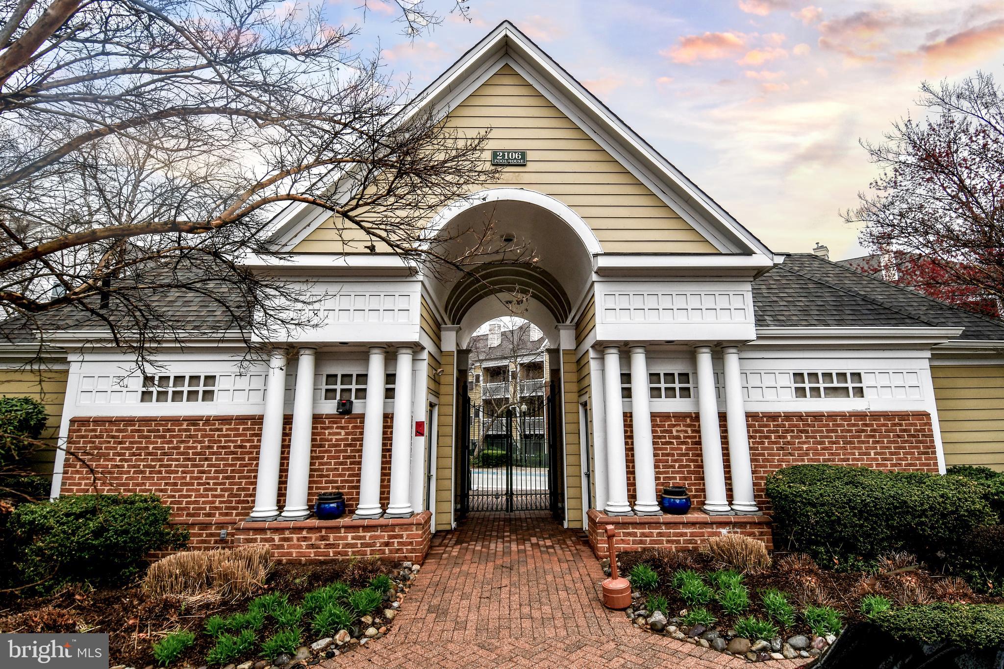 2103 Highcourt Ln #101